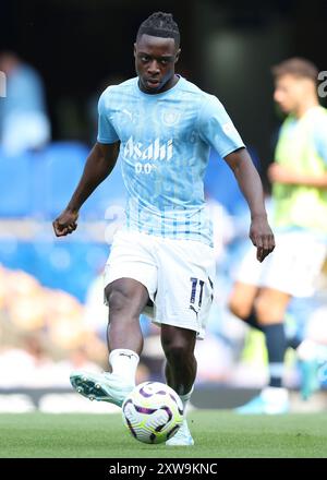 Londra, Regno Unito. 18 agosto 2024. Jeremy Doku del Manchester City si scalda prima della partita di Premier League allo Stamford Bridge di Londra. Il credito per immagini dovrebbe essere: Paul Terry/Sportimage Credit: Sportimage Ltd/Alamy Live News Foto Stock