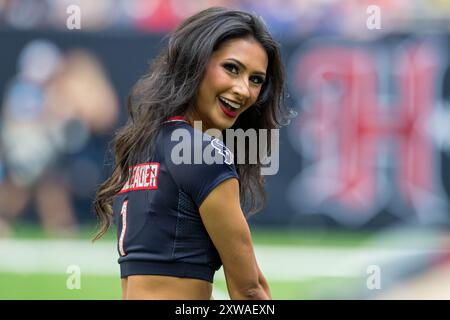 17 agosto 2024: Una cheerleader degli Houston Texans si esibisce durante una gara di pre-stagione tra i New York Giants e gli Houston Texans a Houston, Texas. Trask Smith/CSM Foto Stock