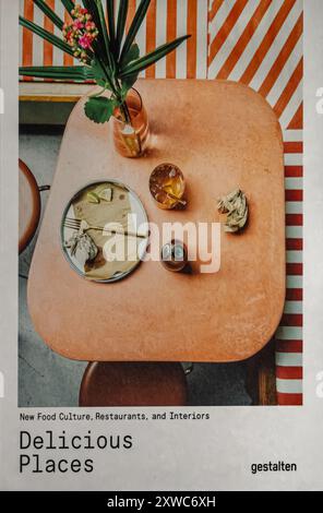 The Art and Science of Foodpairing: 10.000 Flavour Matches che trasformeranno il modo in cui mangi 2020 di Peter Coucquyt Foto Stock