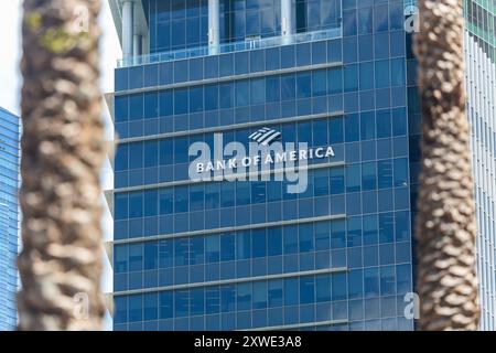 19 agosto 2024. Insegna e logo Bank of America su un edificio moderno esterno. Singapore. Foto Stock