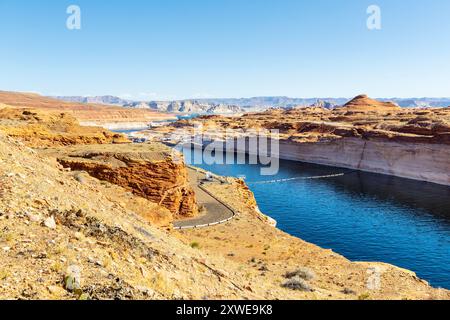 Vista sul lago Powell, Glen Canyon, Page, Arizona, Stati Uniti Foto Stock