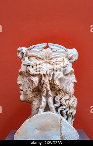 Antica scultura romana al NY Carlsberg Glyptotek di Copenaghen, Danimarca Foto Stock