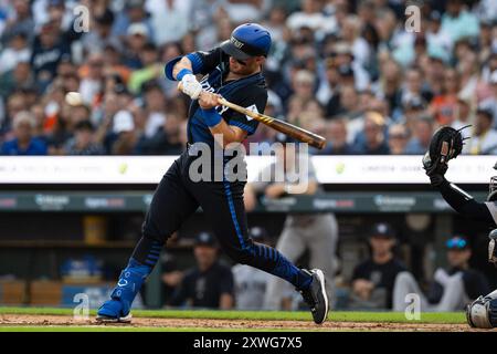 Jace Jung (17), seconda base dei Detroit Tigers, durante una partita tra i Detroit Tigers e i New York Yankees, venerdì 16 agosto 2024 a Comerica Foto Stock