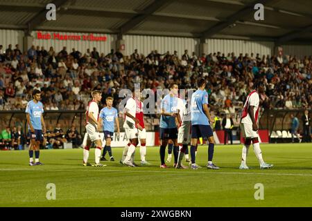 Amsterdam, Paesi Bassi. 19 agosto 2024. AMSTERDAM, PAESI BASSI - 19 AGOSTO: Durante l'incontro olandese Keuken Kampioen Divisie tra Jong Ajax e MVV allo Sportpark de Toekomst il 19 agosto 2024 ad Amsterdam, Paesi Bassi. (Foto di Gerard Spaans/Orange Pictures) credito: Orange Pics BV/Alamy Live News Foto Stock