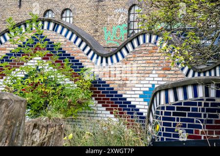 Colorata Street art nel quartiere Freetown Christiania di Copenaghen Foto Stock