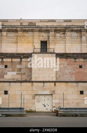 Il raduno del partito nazista, lo Zeppelinfield Grandstand (Zeppelintribüne), a Nürnberg, Germania Foto Stock