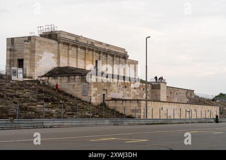 Il raduno del partito nazista, lo Zeppelinfield Grandstand (Zeppelintribüne), a Nürnberg, Germania Foto Stock