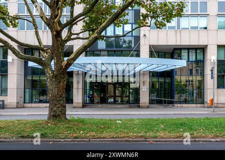 Il Landeskriminalamt Berlin, Berlin State Criminal Police Office (LKA) è un ufficio investigativo penale, Tempelhofer Damm 12, Tempelhof-Schöneberg, Foto Stock