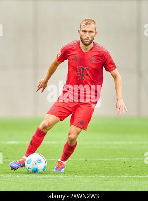 Monaco, Germania. 20 agosto 2024. Konrad Laimer, FCB 27 in azione all'amichevole FC BAYERN Muenchen - GRASSHOPPERS Zuerich il 20 agosto 2024 a Monaco, Germania stagione 2024/2025, FCB, fotografo: ddp Images/STAR-Images Credit: ddp media GmbH/Alamy Live News Foto Stock