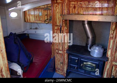 Cuddy del Norfolk trading wherry Albion, Broads National Park Foto Stock