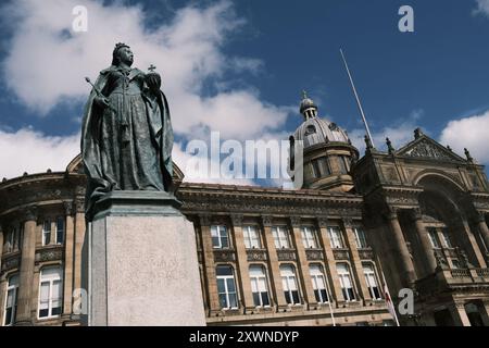 Madrid, Spagna. 20 agosto 2024. Vista di Victoria Square con il municipio e gli edifici della galleria d'arte a Birmingham 20 agosto 2024 Regno Unito credito: SIPA USA/Alamy Live News Foto Stock