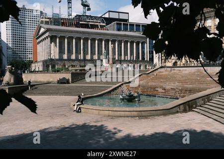 Madrid, Spagna. 20 agosto 2024. Vista di Victoria Square con il municipio e gli edifici della galleria d'arte a Birmingham 20 agosto 2024 Regno Unito credito: SIPA USA/Alamy Live News Foto Stock