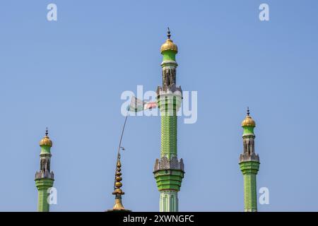 GOA, India - 28 febbraio 2024: Minareti di Shani sunniti Madina Masjid. Foto Stock