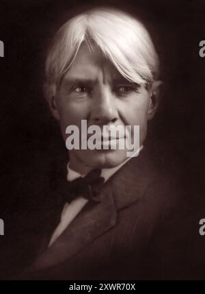 Carl Sandburg (1878-1967), poeta americano, biografo, giornalista ed editore, che ha ricevuto tre premi Pulitzer tra il 1919 e il 1951. (USA) Foto Stock