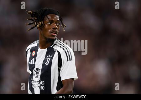 Torino, Italia. 19 agosto 2024. Samuel Mbangula della Juventus FC guarda durante la partita di serie A tra Juventus FC e Como 1907. Crediti: Nicolò campo/Alamy Live News Foto Stock