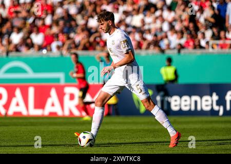 Wiesbaden, Germania. 16 agosto 2024. GER, SV Wehen Wiesbaden vs. 1. FSV Mainz 05, Fussball, Pokal DFB, 1. Runde, Saison 2024/2025. LE NORMATIVE DFB VIETANO QUALSIASI USO DI FOTOGRAFIE COME SEQUENZE DI IMMAGINI E/O QUASI-VIDEO. Foto: Eibner-Pressefoto/Florian Wiegand credito: dpa/Alamy Live News Foto Stock