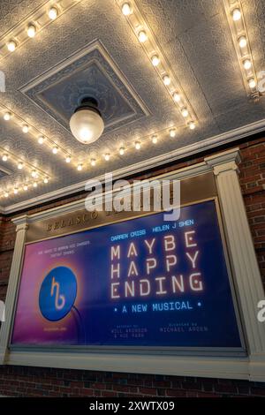 Spot del Belasco Theatre con "Maybe Happy Ending", New York City, USA 2024 Foto Stock