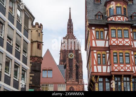 Il Römerberg, spazio pubblico a Francoforte, Germania Foto Stock