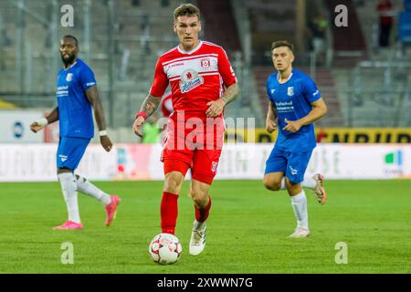 Halle, Deutschland 20. Agosto 2024: Regionalliga Nord/Ost - 2024/2025 - Hallescher FC vs. VSG Altglienicke IM Bild: Niclas Stierlin (Halle) Foto Stock