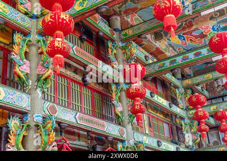 Wat Dibayavari Vihara (Kham Low Yi o Tempio del Drago Verde / Tempio dell'acqua Santa), tempio cinese vietnamita, Phra Nakhon, Bangkok, Thailandia Foto Stock