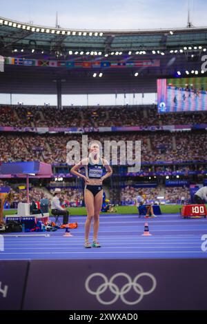 Elena Kulichenko partecipa al salto in alto ai Giochi Olimpici di Parigi 2024. Foto Stock