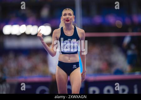 Elena Kulichenko partecipa al salto in alto ai Giochi Olimpici di Parigi 2024. Foto Stock