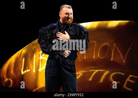 Ungheria 11 agosto 2024 Sam Smith live allo Sziget Festival di Budapest © Andrea Ripamonti / Alamy Foto Stock