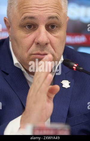 Bucarest, Romania. 21 agosto 2024: Marius Sumudica, il nuovo allenatore del Fotbal Club Rapid Bucarest, viene presentato durante una conferenza stampa, alla Superbet Arena-giulesti, a Bucarest. Crediti: Lucian Alecu/Alamy Live News Foto Stock