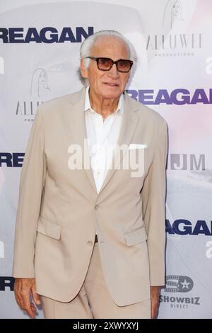 Los Angeles, Stati Uniti. 21 agosto 2024. Joe cortese alla premiere "Reagan" tenutasi al TCL Chinese Theatre di Hollywood, CA, 20 agosto 2024. Foto: Joseph Martinez/PictureLux credito: PictureLux/The Hollywood Archive/Alamy Live News Foto Stock