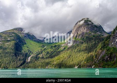 Viste panoramiche dall'area di Tracy Arm-Fords Terror Wilderness nel sud-est dell'Alaska, Stati Uniti d'America, Nord America Foto Stock