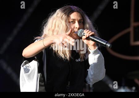 Haiyti live bei einem Konzert auf der Gilde Parkbühne. Hannover, 21.08.2024 *** Haiyti live in un concerto al Gilde Parkbühne Hannover, 21 08 2024 foto:XC.xNiehausx/xFuturexImagex haiyti 4810 Foto Stock