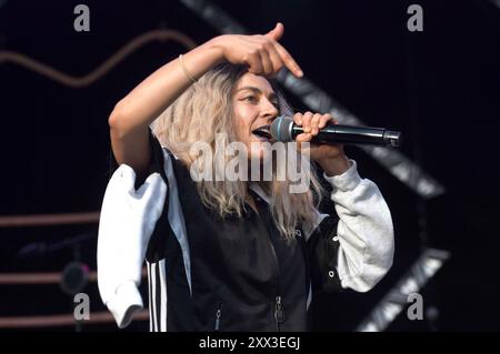 Haiyti live bei einem Konzert auf der Gilde Parkbühne. Hannover, 21.08.2024 *** Haiyti live in un concerto al Gilde Parkbühne Hannover, 21 08 2024 foto:XC.xNiehausx/xFuturexImagex haiyti 4809 Foto Stock