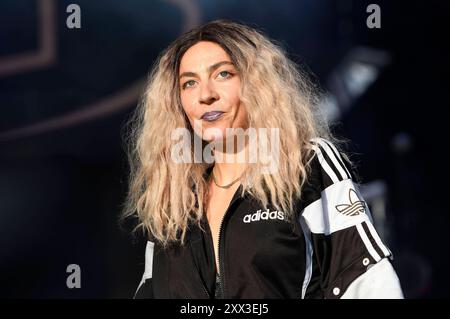 Haiyti live bei einem Konzert auf der Gilde Parkbühne. Hannover, 21.08.2024 *** Haiyti live in un concerto al Gilde Parkbühne Hannover, 21 08 2024 foto:XC.xNiehausx/xFuturexImagex haiyti 4815 Foto Stock