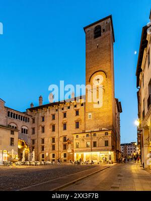 Palazzo del Podestà, Piazza Broletto, Mantova, Mantova, Italia Foto Stock