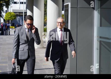 AUDIZIONE CASO TCE MUNOZ Quito 22 agosto 2024 nel complesso giudiziario del Nord si terrà l'udienza di azione di protezione per la rimozione dalla presidenza della TCE al dottor Fernando Munoz che è arrivato con il suo avvocato Rafael Oyarte API DANIEL MOLINEROS Quito Pichincha Ecuador CLJ AUDIENCIACASOTCEMUÃOZ 852e9e09e64ca5f9ada648bbe78991fe Copyright: XDanielxMolinerosx Foto Stock