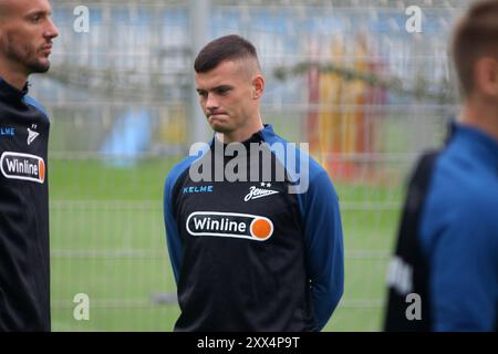 San Pietroburgo, Russia. 22 agosto 2024. Sergey Volkov, della squadra di calcio Zenit visto durante un allenamento aperto presso la base di allenamento Zenit FC prima della partita di calcio Zenit San Pietroburgo - Spartak Mosca, Premier League russa, che si terrà a San Pietroburgo, Gazprom Arena. Credito: SOPA Images Limited/Alamy Live News Foto Stock