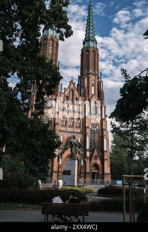 Vista della Cattedrale di San Floriano,​ è una chiesa cattolica di interesse storico a Varsavia il 22 agosto 2024 in Polonia Foto Stock