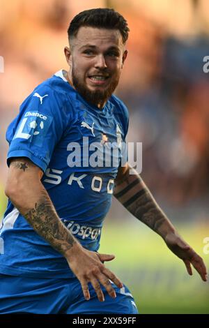 Mlada Boleslav, Repubblica Ceca. 22 agosto 2024. Vasil Kusej di Mlada Boleslav durante la partita di apertura del quarto turno di qualificazione del campionato FK Mlada Boleslav vs Paksi FC a Mlada Boleslav, Repubblica Ceca, 22 agosto 2024. Crediti: Radek Petrasek/CTK Photo/Alamy Live News Foto Stock