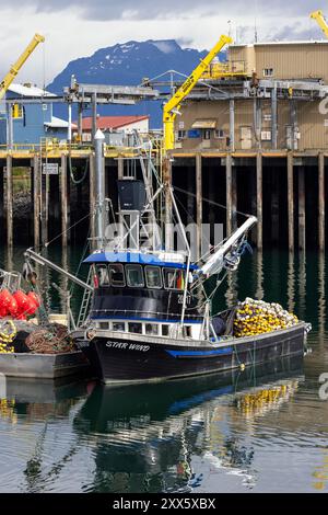 Peschereccio commerciale "Star Wind" - Porto e Porto di Homer - Homer, Alaska Foto Stock