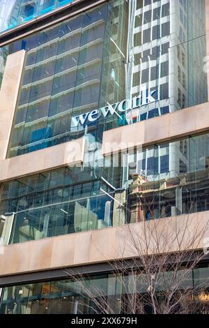 WeWork, la società globale di uffici flessibili e i suoi uffici di coworking in George Street, Sydney, NSW, Australia Foto Stock