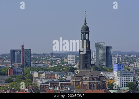 Europa, Germania, Amburgo, città, Vista dall'alto della Chiesa di San Michele e delle Torri Danzanti, St Pauli, Europa Foto Stock