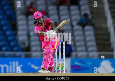 SAN FERNANDO, TRINIDAD E TOBAGO - 22 AGOSTO: Hayley Matthews delle Barbados Royals durante la partita Women Caribbean Premier League tra Trinbago Knight Riders e Barbados Royals alla Brian Lara Cricket Academy il 22 agosto 2024 a San Fernando, Trinidad e Tobago. (Foto di Daniel Prentice/Alamy) Foto Stock