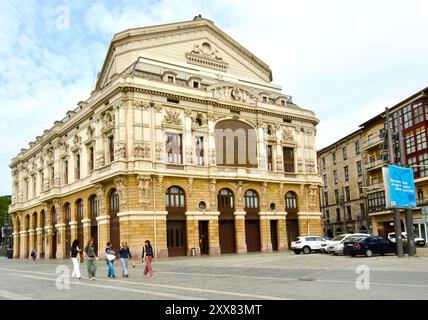 Facciata posteriore del teatro Arriaga ricostruita nel 1985 dopo essere stata distrutta in inondazioni nel 1985 Bilbao Paesi Baschi Euskadi Spagna Foto Stock