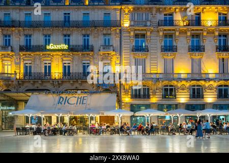 Francia, Herault, Montpellier, centro storico, Place de la Comedie, Grand Cafe Riche Foto Stock