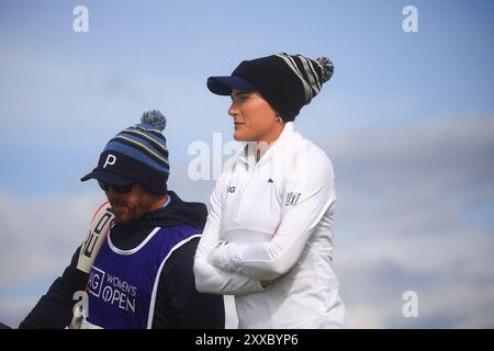 Fife, Regno Unito. 23 agosto 2024. 23 agosto 2024; Old Course at St Andrews, St Andrews, Fife, Scozia; AIG Womens Open Golf, Round 2; Lexi Thompson of the USA of the Old Course, St Andrews Links durante il secondo round dell'AIG Women's Open Credit: Action Plus Sports Images/Alamy Live News Foto Stock