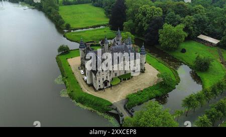 Foto drone Marnix de Sainte-Aldegonde castello belgio europa Foto Stock