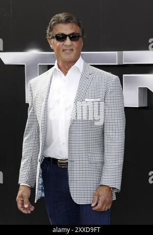 Sylvester Stallone alla prima di "Terminator Genisys" tenutasi a Los Angeles al Dolby Theatre di Hollywood, USA il 28 giugno 2015 Foto Stock