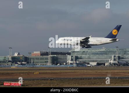 A 380 dall'aeroporto di Francoforte Foto Stock