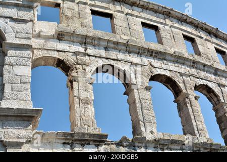 L'arena nel centro storico di Pola in Croazia Foto Stock
