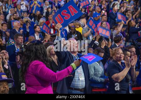 Chicago, Illinois USA - 21-08-2024: Convention Nazionale democratica Chicago, United Center DNC 2024 - 3° giorno Foto Stock